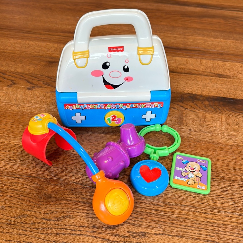 Fisher Price doctor set. GUC.